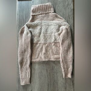 American eagle Pink and white turtleneck sweater size medium